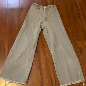 Gray wide leg Zara jeans. Size 10 girls